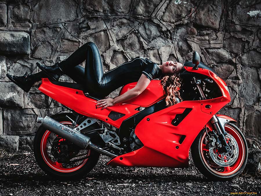 Beautiful girl Beautiful girls and motorcycles in Sagamihara