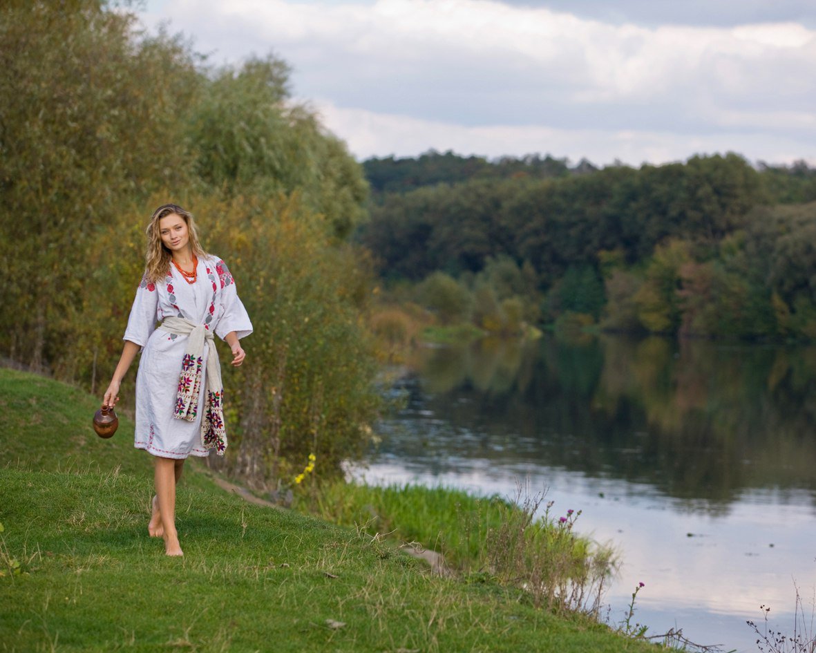 Nude girl Slavic women in Sagamihara