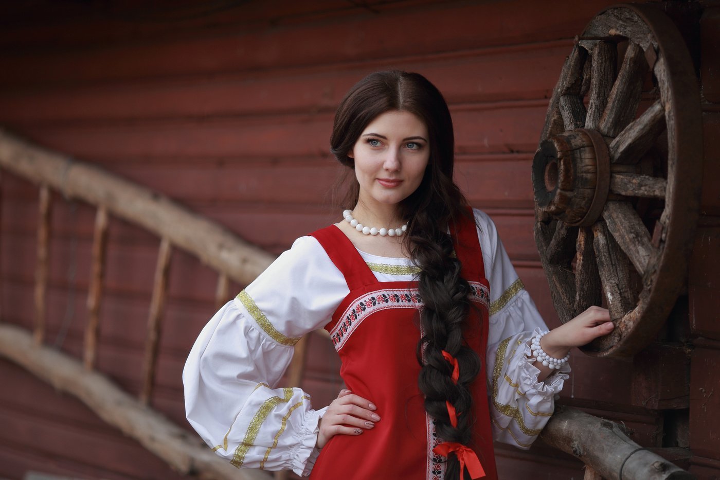 Girls in Slavic costumes in Sagamihara
